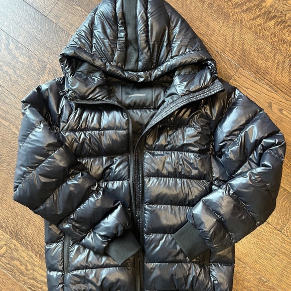 Peak Performance Tomic woman puffer - Picture 7 of 10